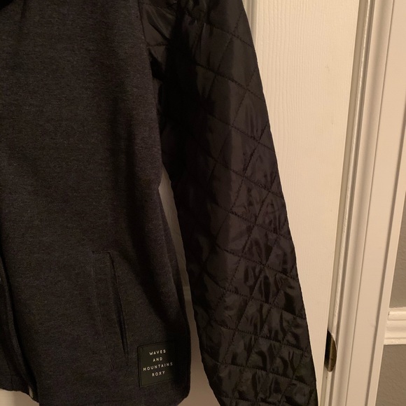 Roxy Jacket - Picture 3 of 5